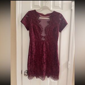 Wine Short Sleeve Lace Mini Dress with Scalloped Hemline